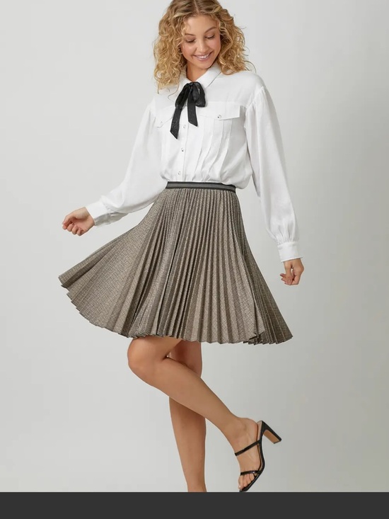 Dresses & Skirts - Sparkles plaid Pleated Skirt - NWT